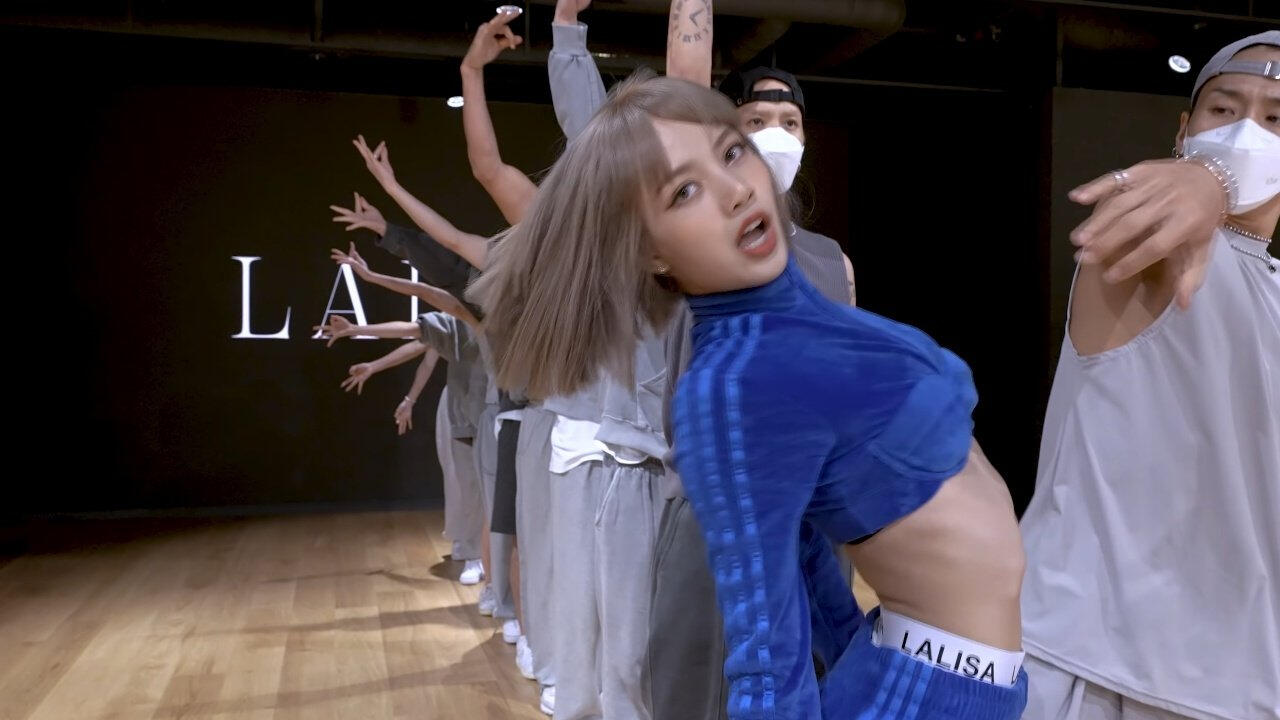 LISA - 'LALISA' DANCE PRACTICE VIDEO